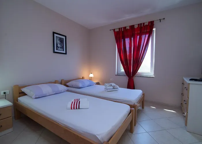 With Parking Space Punta Kriza, Cres - 8082 Lägenhet