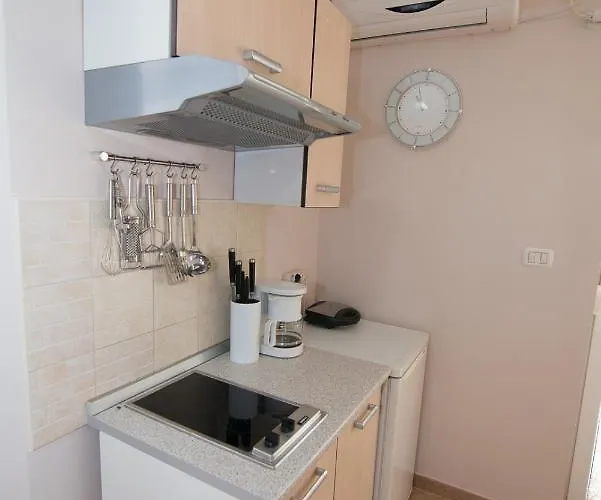 With Parking Space Punta Kriza, Cres - 8082 Apartment *