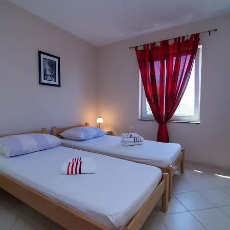 With Parking Space Punta Kriza, Cres - 8082 Apartament